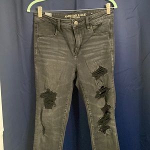 black distressed american eagle jeans